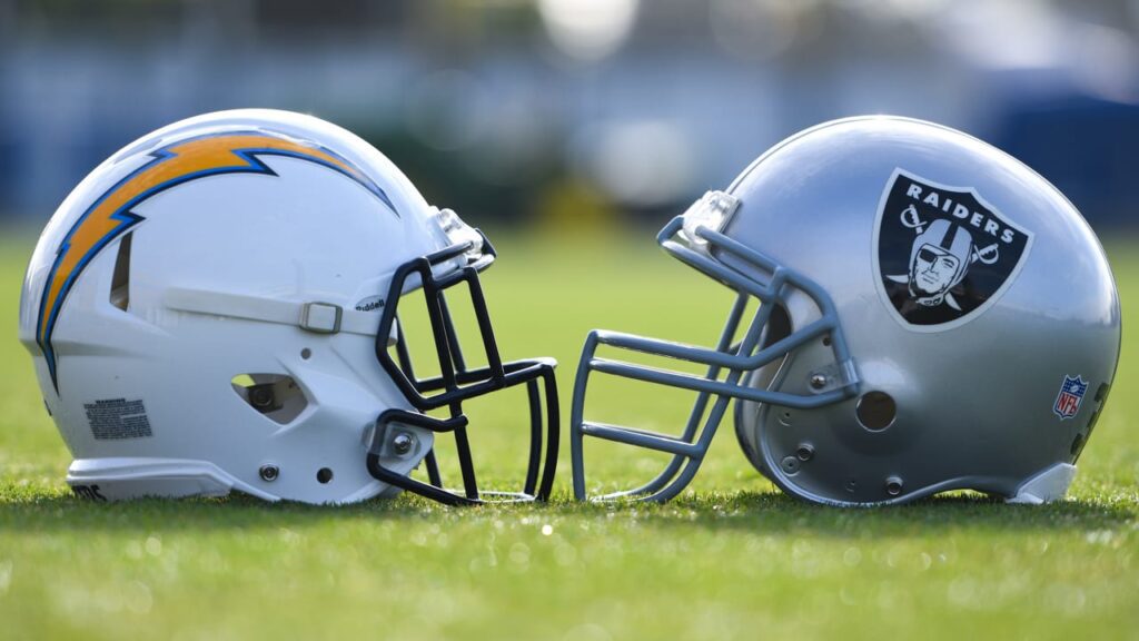 Chargers vs Raiders