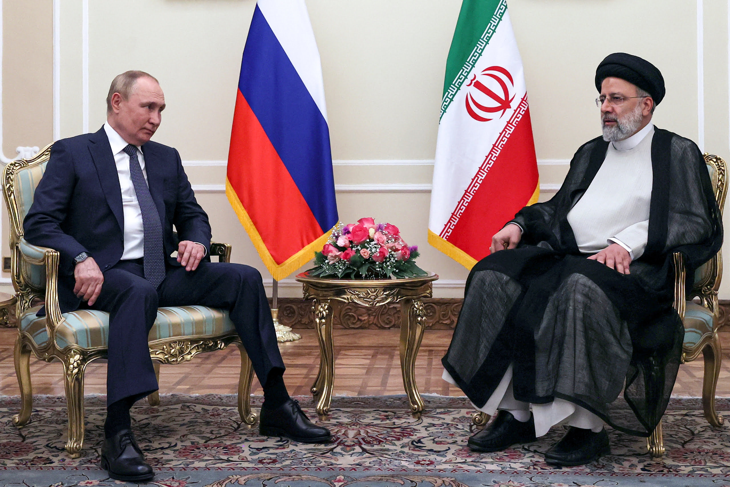 Putin and Raisi's Shocking Move! The Untold Secrets Behind Russia and Iran's New Treaty Revealed