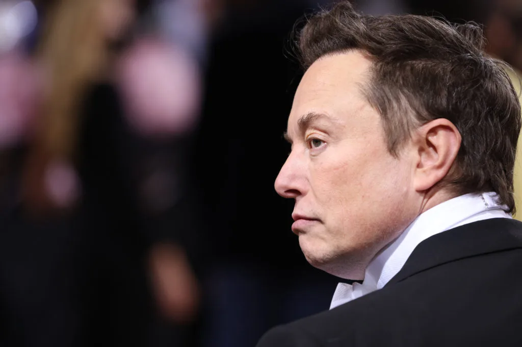 Elon Musk's Behavior Sparks Concerns and Turmoil Within Tesla and SpaceX, Wall Street Journal Investigation Reveals