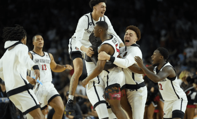 The teamwork and skill exhibited by San Diego State were commanding, winning them the game over Nevada with a 71-59 win on Wednesday. It is under the tutelage of Jaedon LeDee that this happened since he was able to establish himself as a key player in getting San Diego Aztecs at 15-3 record for Mountain West Conference.